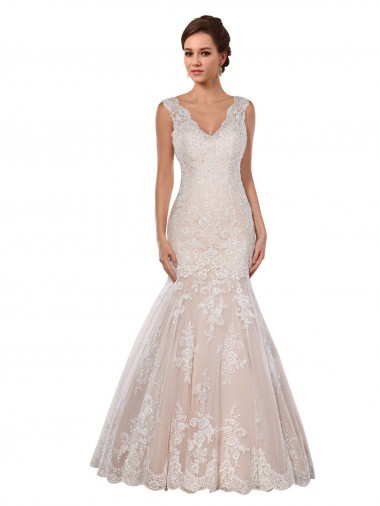 Outlet Classic Fit and Flare V-Neck Mermaid Lace Wedding Dress UK